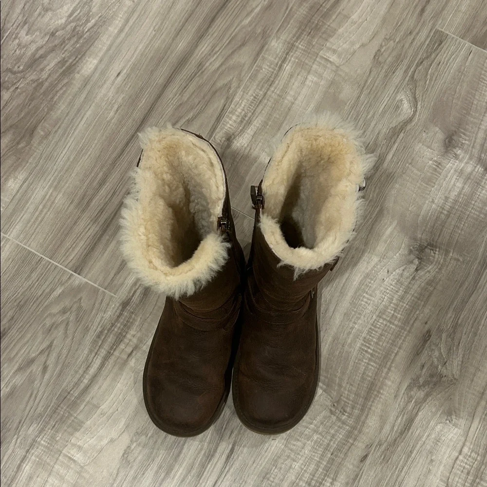 UGG Dark Brown Sheepskin-Lined Winter Boots - Picture 8 of 10